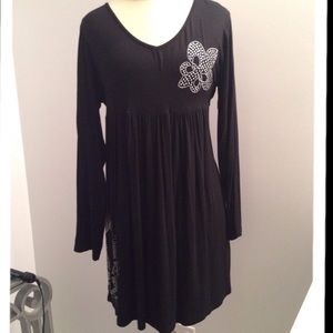 Boutique Dress ! Black with silver details