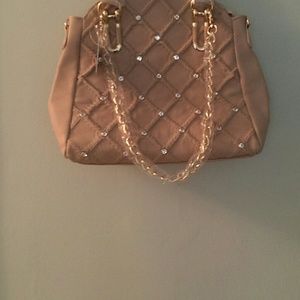 Tan handbag with Chain Strap