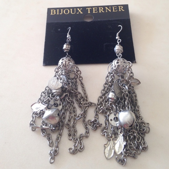 Boucles D'oreilles Pendantes Bijoux Terner à Chaînettes Roses - Neuf Avec étiquettes
