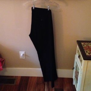 Black maternity pants. Size L. Adjustable waist.