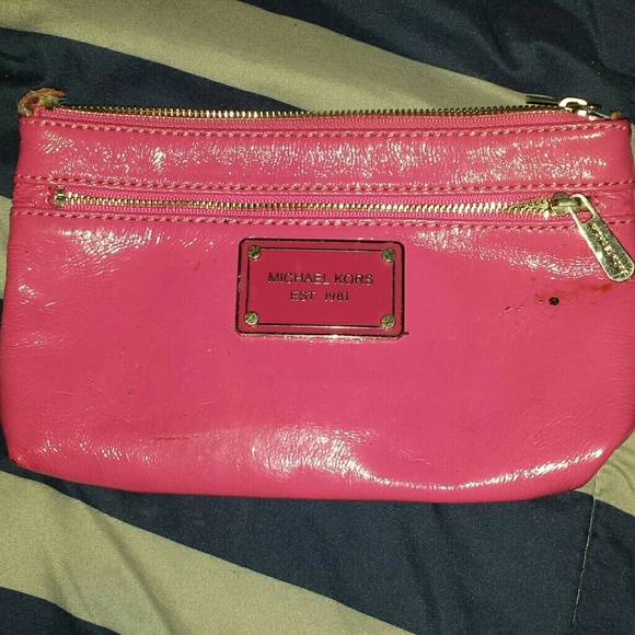 Michael Kors wristlet