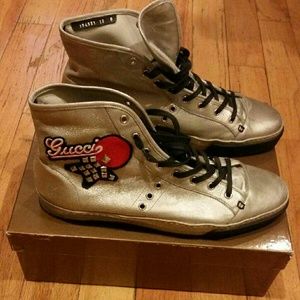 GUCCI MEN'S SILVER HIGH TOP SNEAKERS