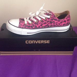 Pink animal print converse sneakers