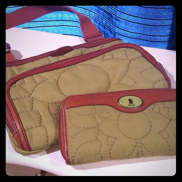 Fossil Cross Body & Matching Wallet
