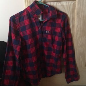 Hollister flannel size medium