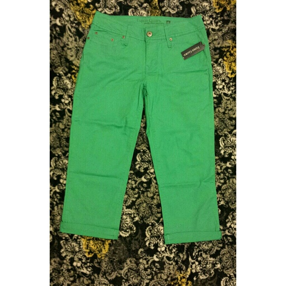 Faded Glory Capris