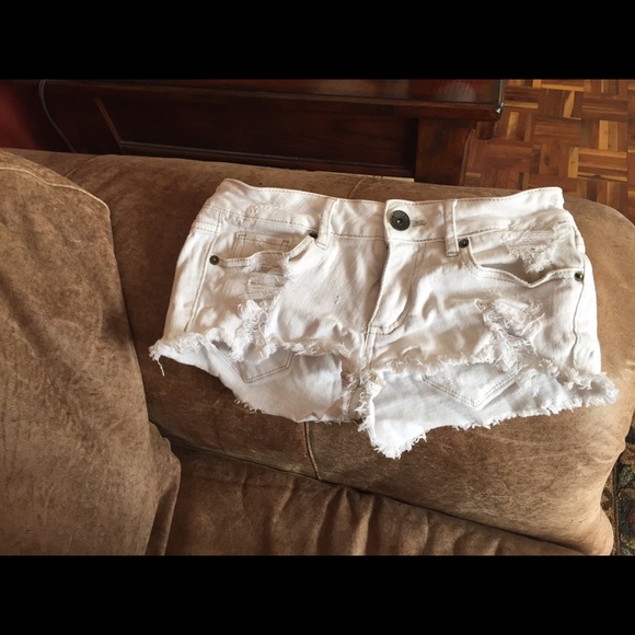 Bullhead White Jean shirts