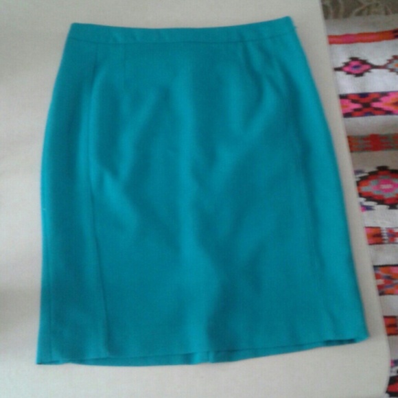 Turquoise pencil skirt.