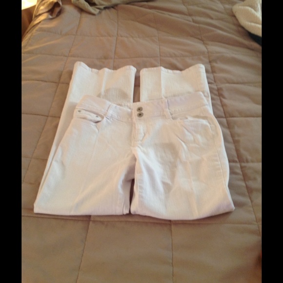 Liz Claiborne Stretch Denim. - Picture 2 of 2