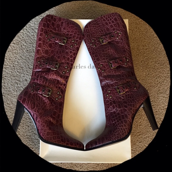 Charles David Shoes - Textured leather Charles David boots
