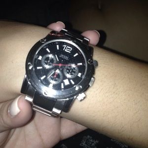 Men's guess watch
