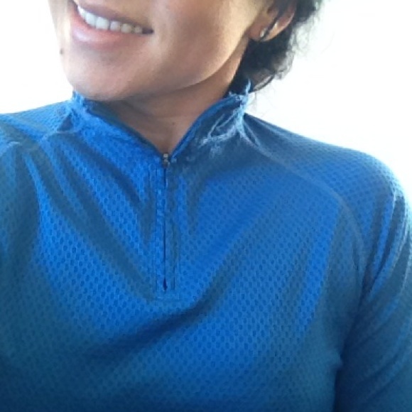 Workout long sleeve shirt - Picture 2 of 2