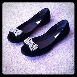 Vera wang black velvet and rhinestone flats