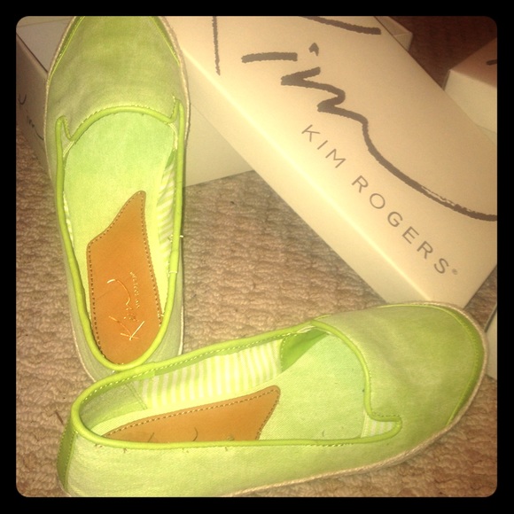 Kim Rogers Green slip ons!