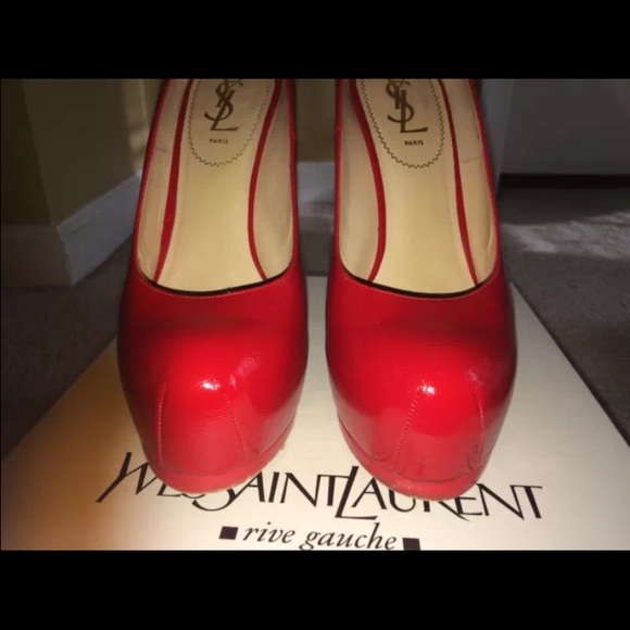 Saint Laurent platform Pump