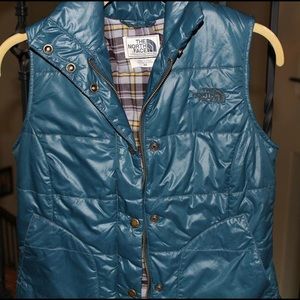North face teal puffy vest