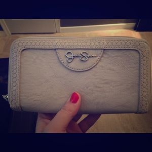 Jessica Simpson cream double zip wallet