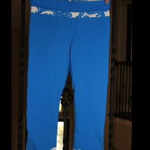 Blue lululemon Capri yoga pants