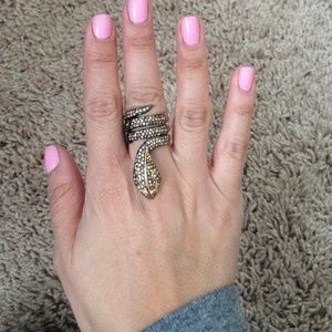 Bcbg Ring