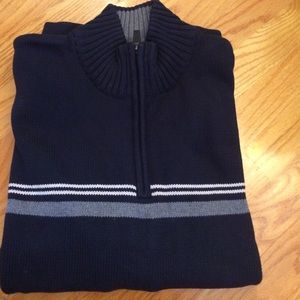 Eddie Bauer men's navy half zip sweater