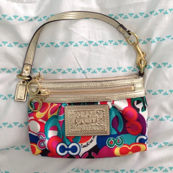 COACH POPPY POP signature multi-color wristlet bag