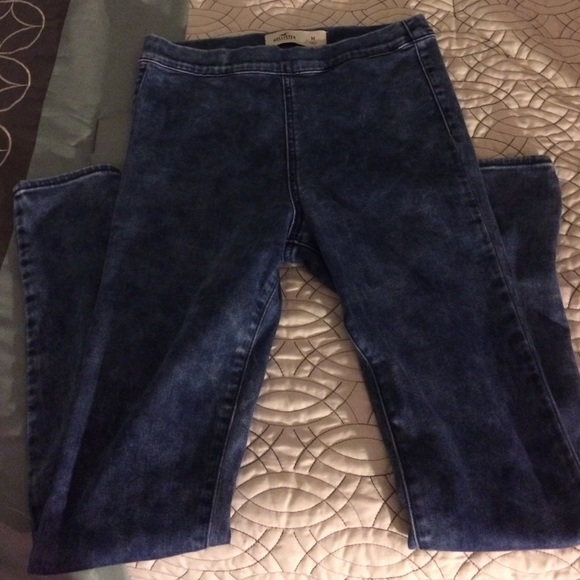 SOLD hollister jeggings - Picture 3 of 4