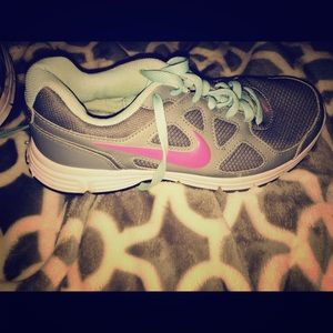 Nike shoes