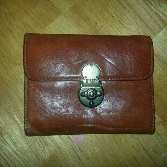 Enzo angiolini leather wallet