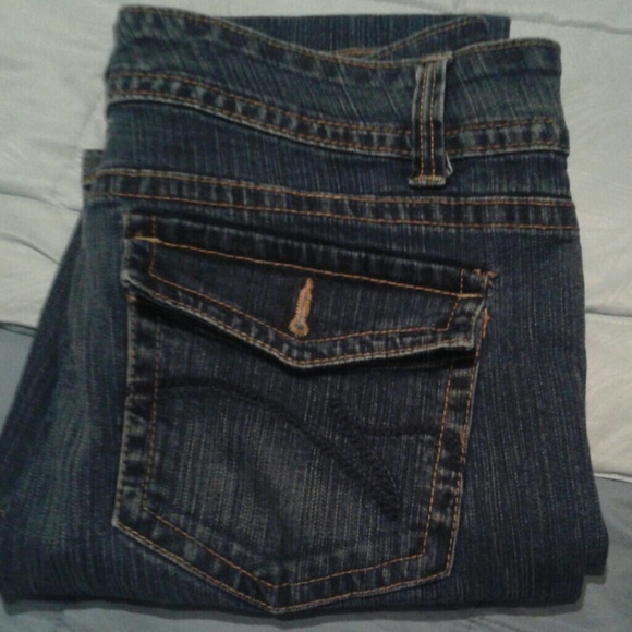 A Pair Of Very Nice Gloria Vanderbilt Jeans - Picture 1 of 3