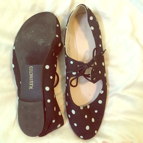 polka dot mary janes