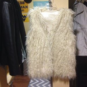 Cream faux fur vest