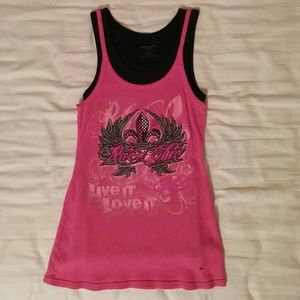 Pink tank