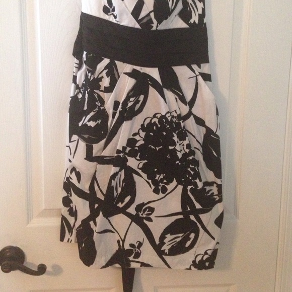 Cocktail dress, with pockets