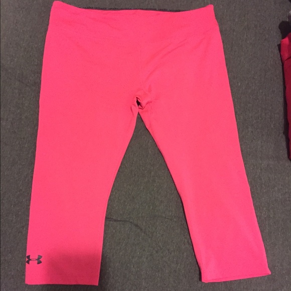 Pink Breast Cancer Under Armour Capri Spandex