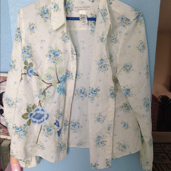 Floral button up - Picture 1 of 1