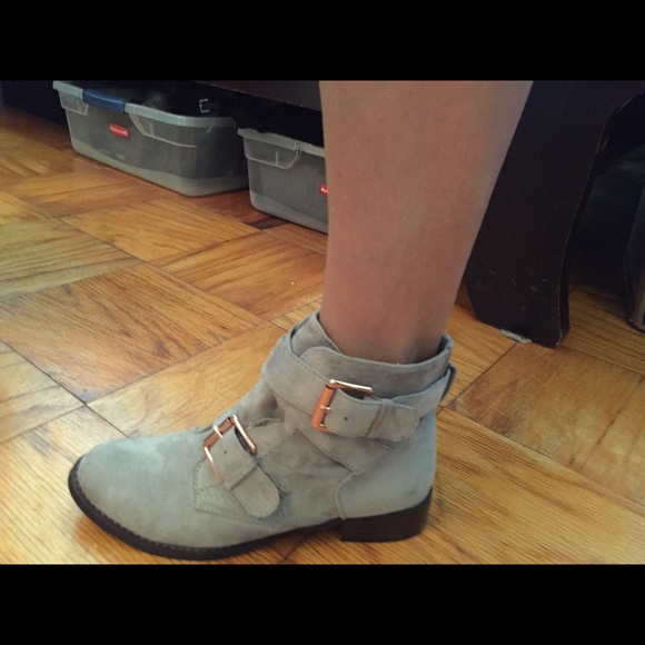 Grey PacSun booties - Picture 4 of 4
