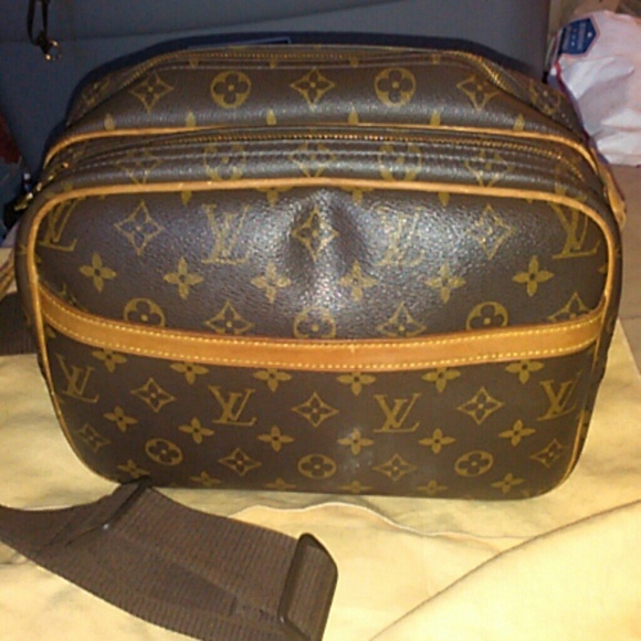 Louis vuitton reporter  TRADE ONLY