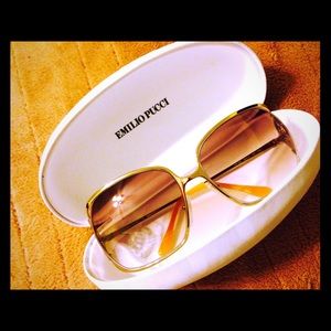 NWOT authentic Pucci yellow and gold sunnies!