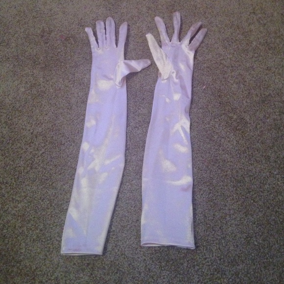 Beautiful Blush Pink Satin Gloves