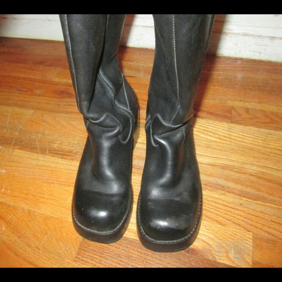 SOLD Vtg Auth Frye Dorian Black Campus Boots 8.5M - Picture 3 of 4