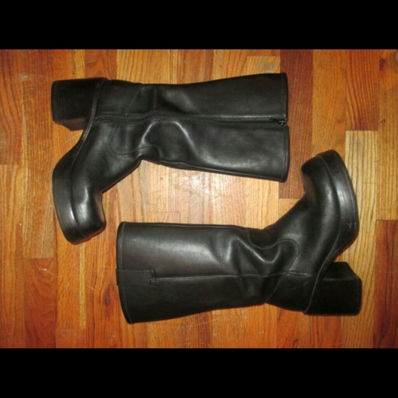SOLD Vtg Auth Frye Dorian Black Campus Boots 8.5M - Picture 4 of 4
