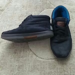 Black Canvas Tom Sneakers