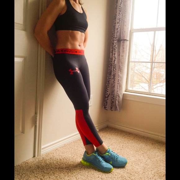 NWT UNDER ARMOUR WORKOUT LEGGINGS M