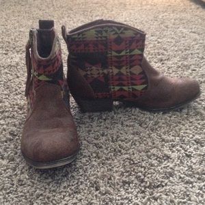 pair of cowboy fashion booties