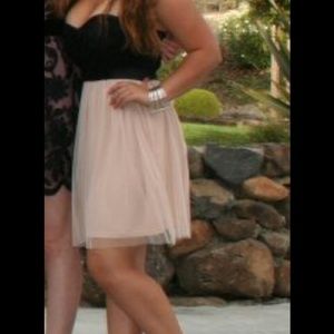 Cute going out dress with sweetheart top