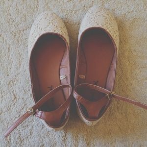 Lace Flats