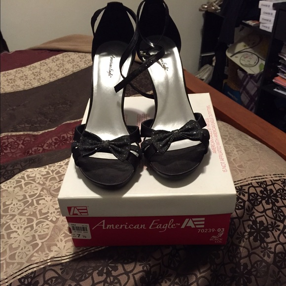 Dress shoes