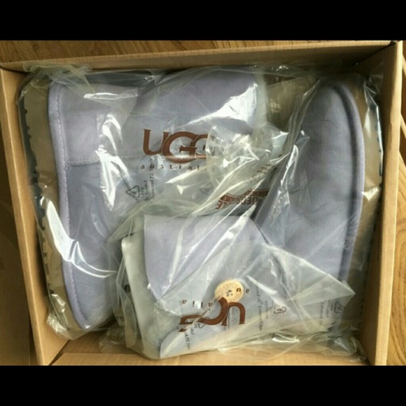 UGG Boots - AUTH. LAVENDER  UGG's