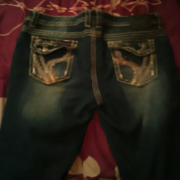 Jeans - Picture 3 of 4