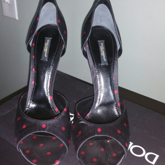 Dolce & Gabbana open toe.. never worn - Picture 1 of 3